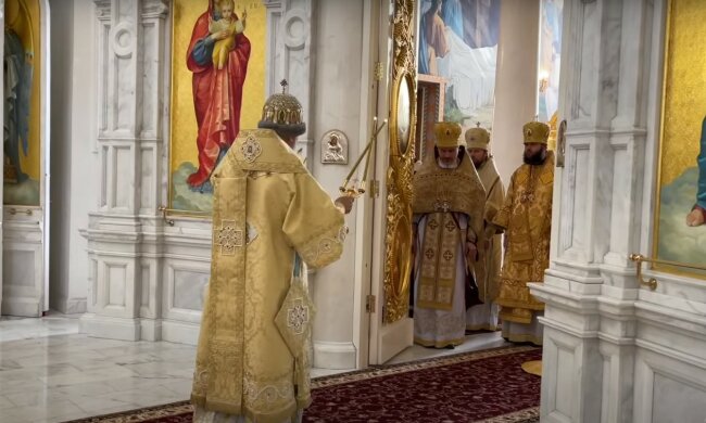 церковь, скриншот из видео