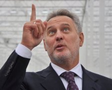 Печерський суд зняв арешт з активів хімзаводу Фірташа
