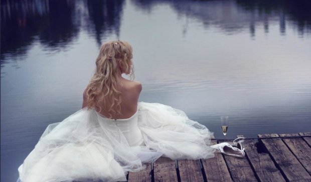 Невеста продала платье с "запахом предательства"