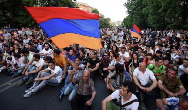 Крах Електромайдану у Вірменії: підняли тарифи на електроенергію