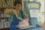 Продажа сахара. Фото: скрин видео