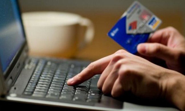 На Закарпатті у жінки виманили 80 тисяч гривень