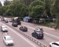 Дорожній рух, скріншот з відео