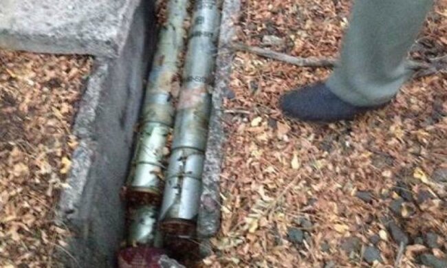 На Донеччині біля залізниці знайшли снаряди до установки "Град"