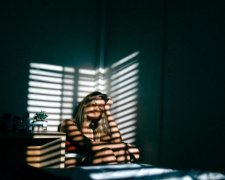 Гороскоп покинутих: як різні знаки Зодіаку переживають розставання