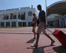У Росії анонсували скасування чартерів до Туреччини