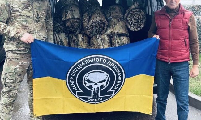 Від Академії СБУ та "Рідної країни" – до "Омеги": Спецпризначенці отримали антитепловізійні "ковдри життя"
