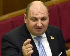 А то "радикалы" отомстят: от Розенблата потребовали фото "Кати"