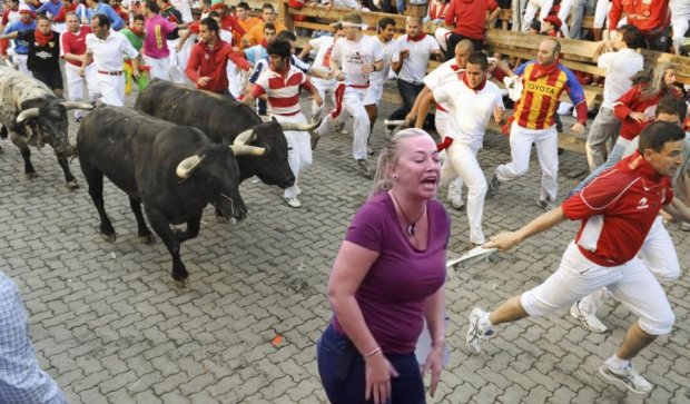 Бик влаштував погром під час фестивалю в Іспанії