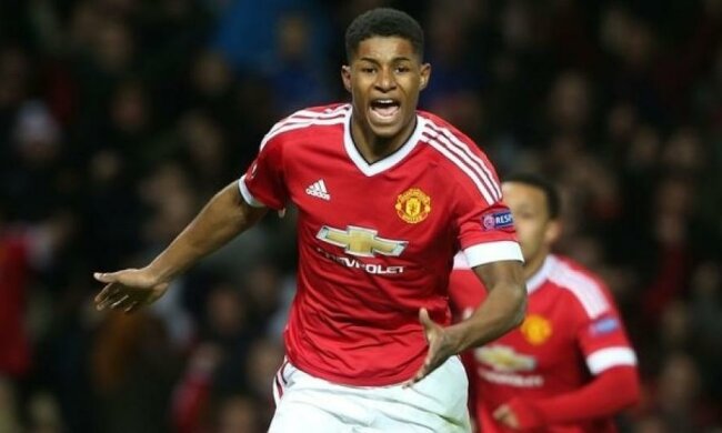 Игрок "Манчестер Юнайтед" повторил рекорд легендарного Беста