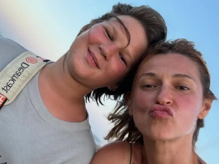 Tayanna (Тетяна Решетняк) з сином, кадр з інтерв'ю