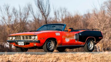 Plymouth Cuda, carscoops