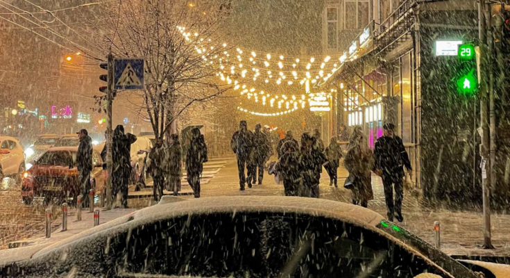 Украинцы, снег, фото из соцсетей