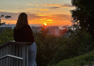 Українці, захід сонця, фото із соцмереж