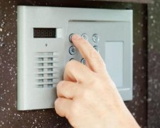 Ключ не потрібний: як відкрити будь-який домофон
