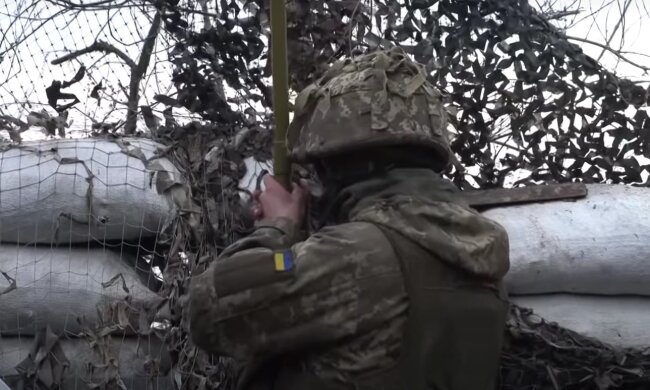 Боєць ВСУ. Фото: скріншот youtube