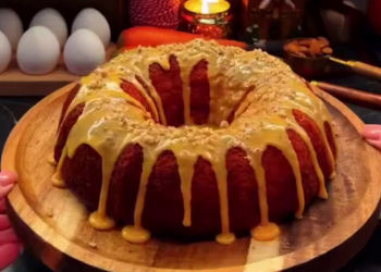 Морквяно-апельсиновий кекс, кадр з відео