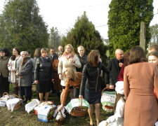 Великдень, скріншот відео