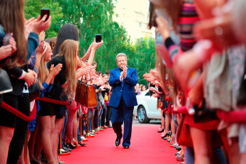 Михайло Поплавський