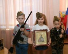 Тролейбус на Берлін: у мережі знущаються з 9 травня в Росії