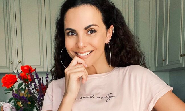 Настя Каменських, instagram.com/kamenskux/