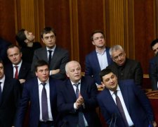 Депутат засвітив аксесуар за ціною квартири: фото