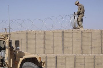 На границе Словакии с Венгрией возведут мобильные заграждения