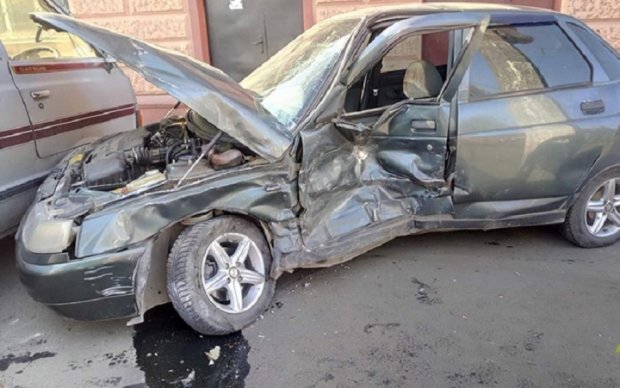 Невнимательные водители спровоцировали жуткую аварию в Одессе