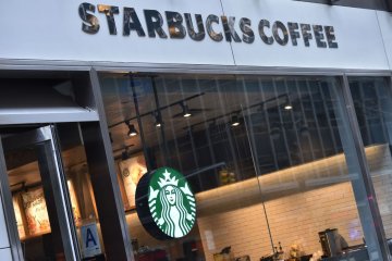 Не тільки кава: Starbucks везе до України смачну траву