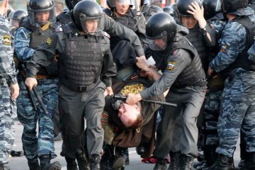 Адский митинг в Москве набирает обороты: "Пи*дить их беркутня, изгнанная пи*дюлями из Украины"