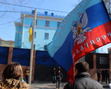 Зрадники та колаборанти: суд випустив організатора війни на Донбасі