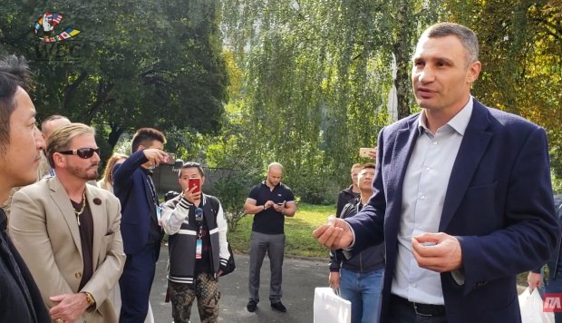 Киевляне подловили Кличко на мерзкой схеме, терпение лопнуло: "Впаривают фуфло под прикрытием"