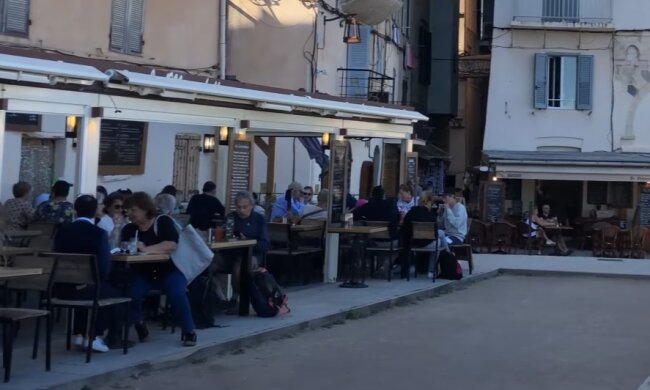 Боніфачо, скріншот: Youtube