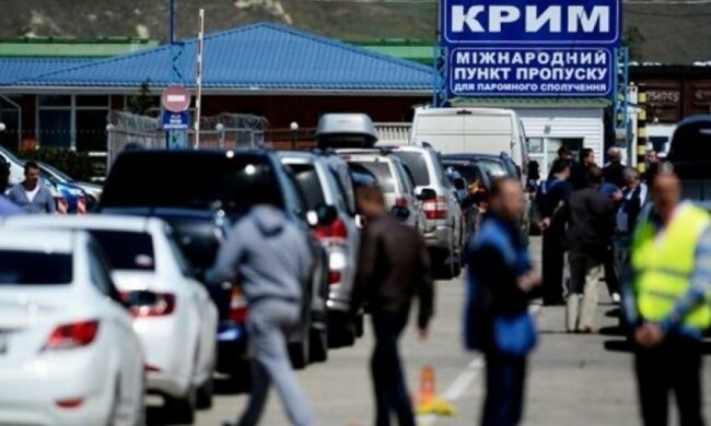 Пункти пропуску в окупований Крим знову відкриті