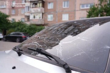 Наслідки російського обстрілу Запоріжжя: зруйновані будівлі