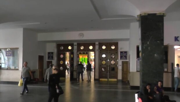Киевский вокзал, скриншот с видео