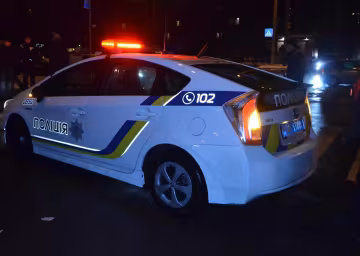 Потужний вибух прогримів в житловому будинку Маріуполя: є загиблі