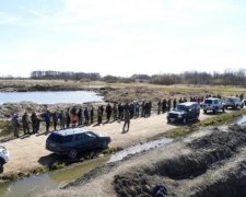 Між міліцією та "бурштиновою мафією" почалася справжня війна