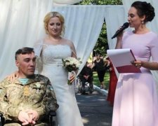 Свадьба раненного воина и волонтера растрогала пользователей сети (ВИДЕО)