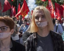 Протест за Інтернет: як копи москвичів затримували