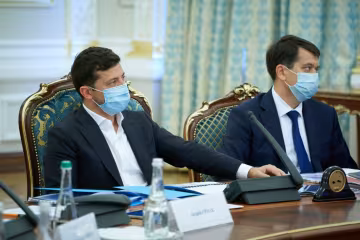 Владимир Зеленский и Дмитрий Разумков, фото: president.gov.ua