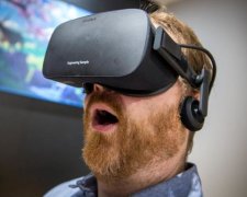 Facebook создаст свои очки виртуальной реальности