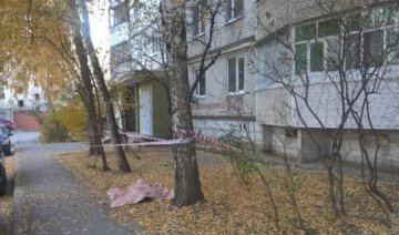 В Харькове выбросился из окна уголовник (фото)