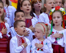 В школы хотят вернуть вокально-хоровое пение: зачем детям новая дисциплина
