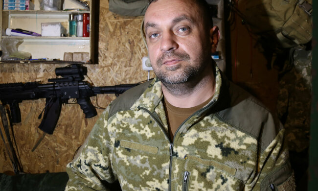 Боевой медик рискуя жизнью спасает героев от пуль, самые тяжёлые случаи его карьеры: "Посекло осколками, сломало ключицу"