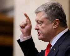 Порошенко назвал главных врагов Украины: не только Путин