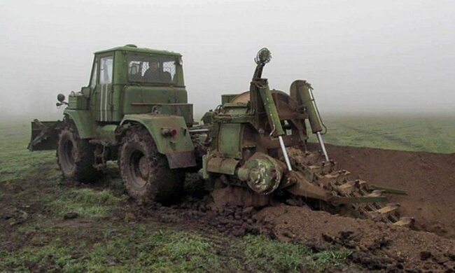 Інженери в АТО укріплюють позиції воїнів (фото)