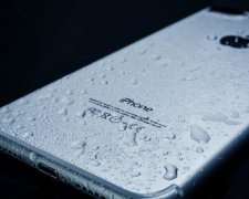 iPhone выключается на морозе: как легко оживить смартфон