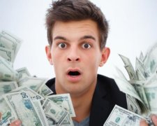 В кишенях цього костюма гроші з'являються самі собою
