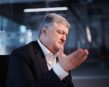 Порошенко більше не повернеться: вивіз півтонни банкнот і благає про політичний притулок